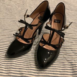 Black Patent Leather Bow Boutique Moschino Heels